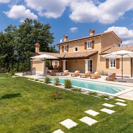 Lucija Katun Gracanski