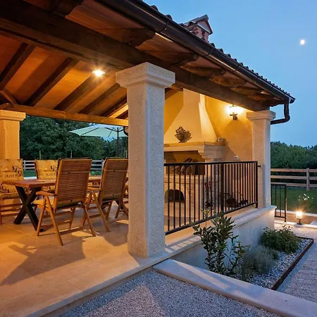 Villa Lucija Katun Gracanski