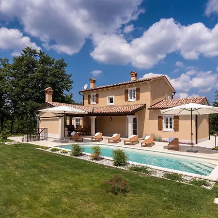 Lucija Katun Gracanski