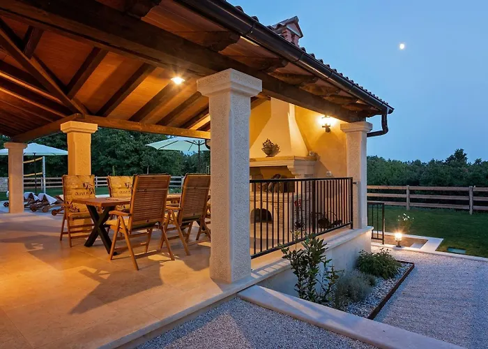 Βίλα Lucija Katun Gracanski