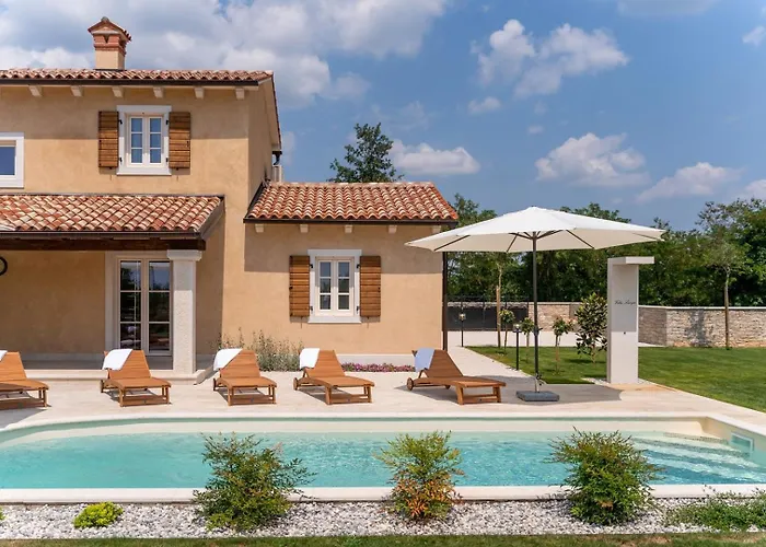 Lucija Βίλα Katun Gracanski