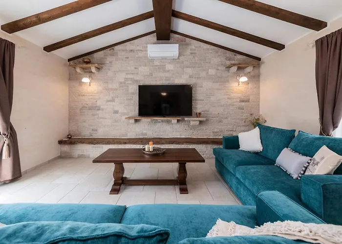 Lucija Βίλα Katun Gracanski